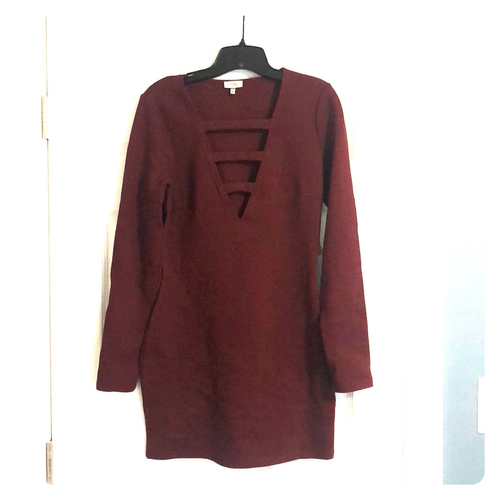 Burgundy bodycon dress